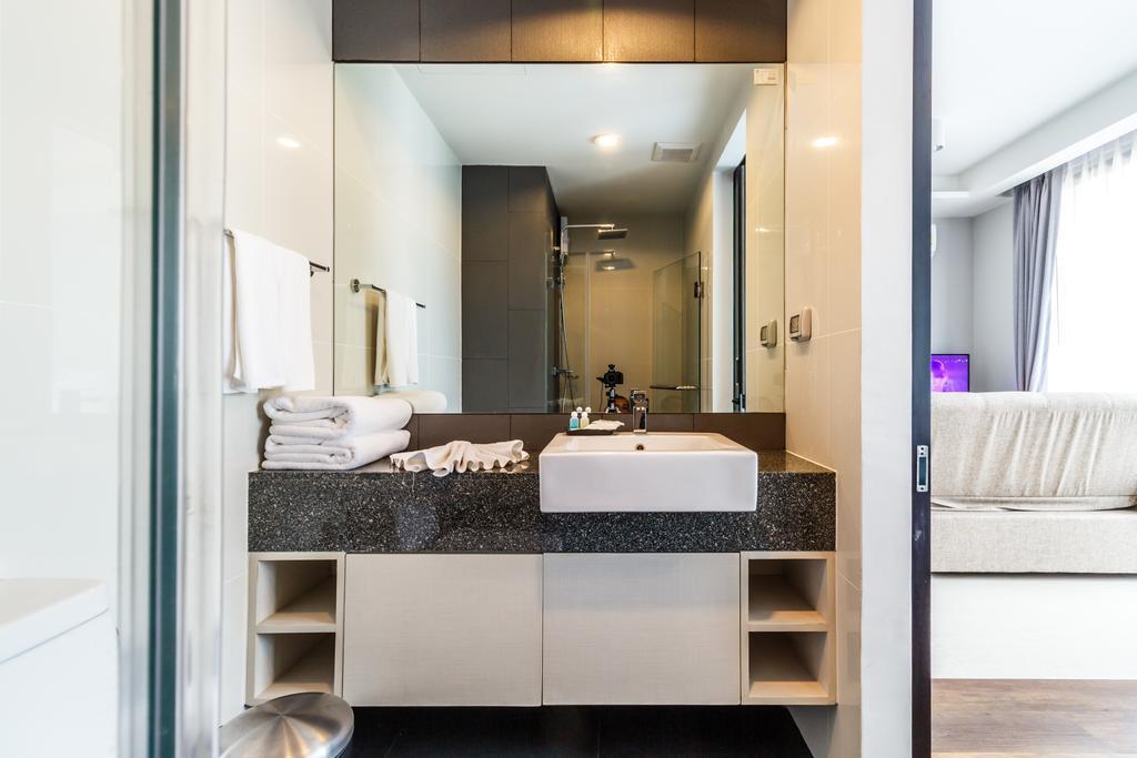 Appartamento 6Th Avenue Surin By Lofty Esterno foto